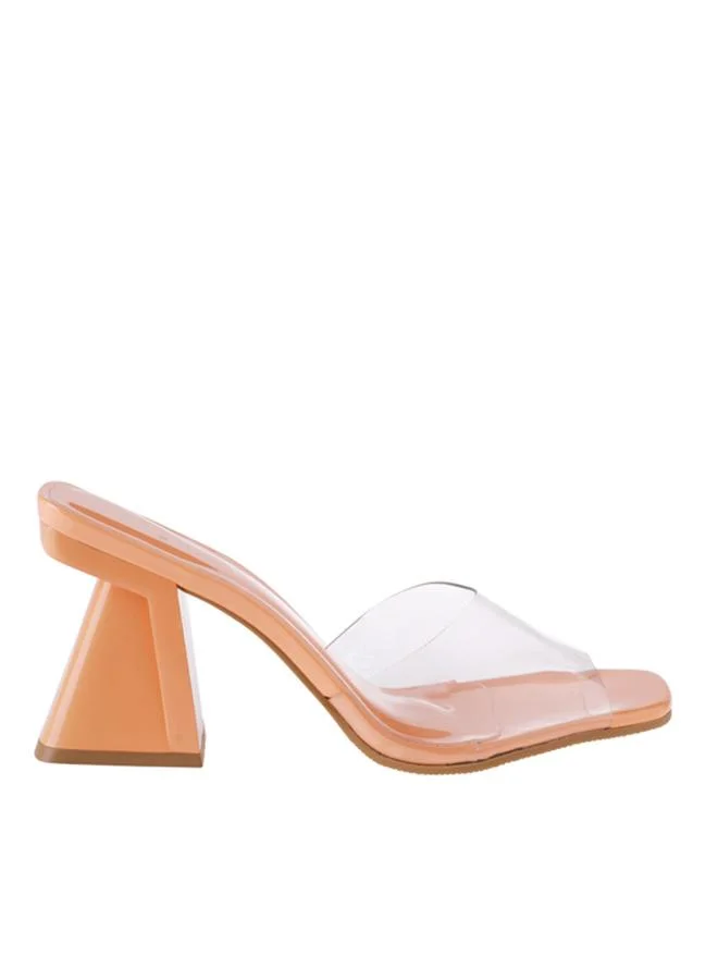 فايور صندل نسائي أنيق بتصميم منحوت